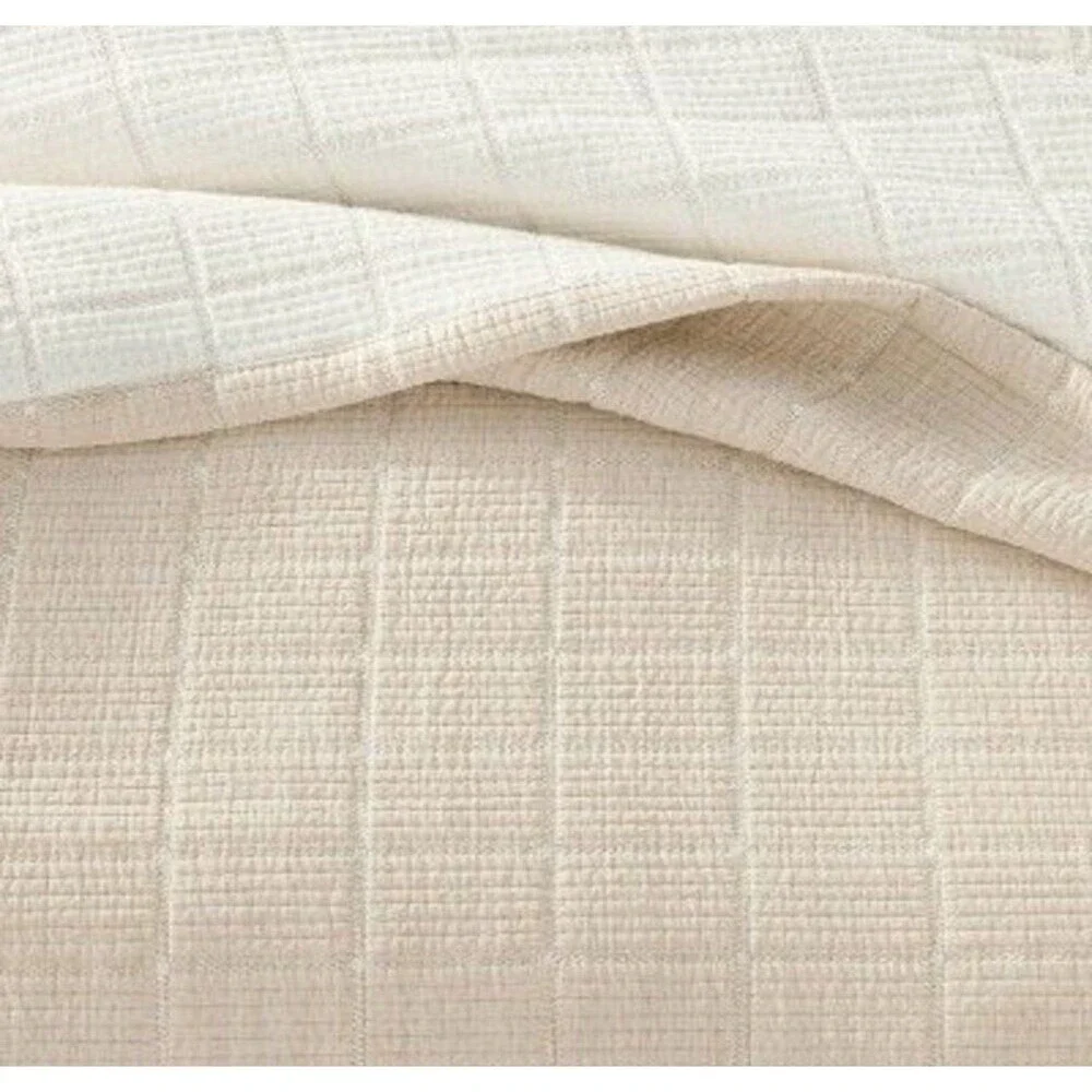 Brand New! Queen Textured Grid Quilt Beige - Hearth & Hand Beige